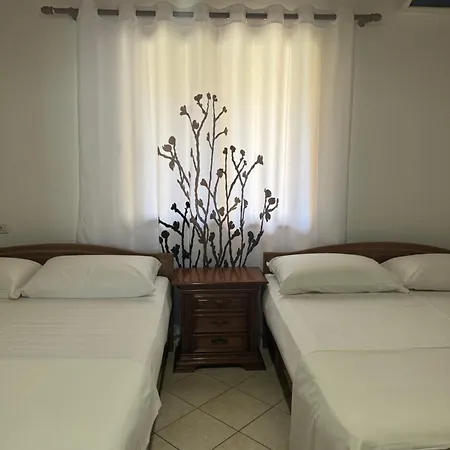 Kastrati Ergen Πανσιόν Shëngjin